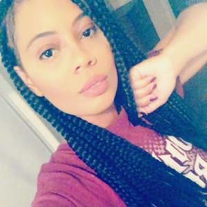 Meet your Posher, Deanna